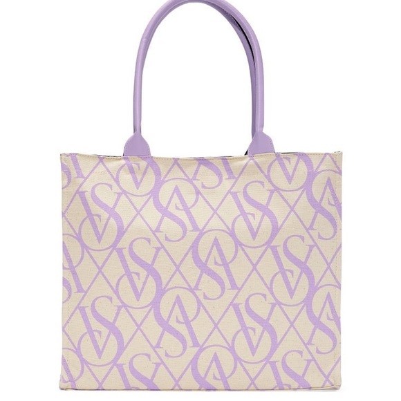 VICTORIAS SECRET The Balance Ritual Kit lavender gift sets Pink bag accessories - Picture 2 of 5